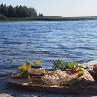 Canned-garlic-pike_Kuopio_1.jpeg