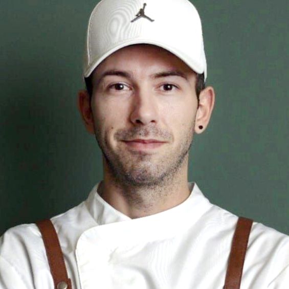 Chef Miroslav Romanov
